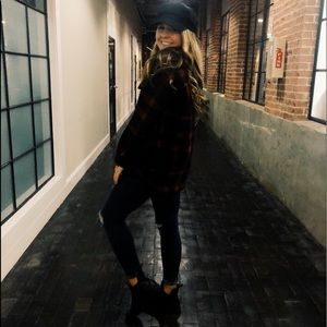 Meet your Posher, Sydney